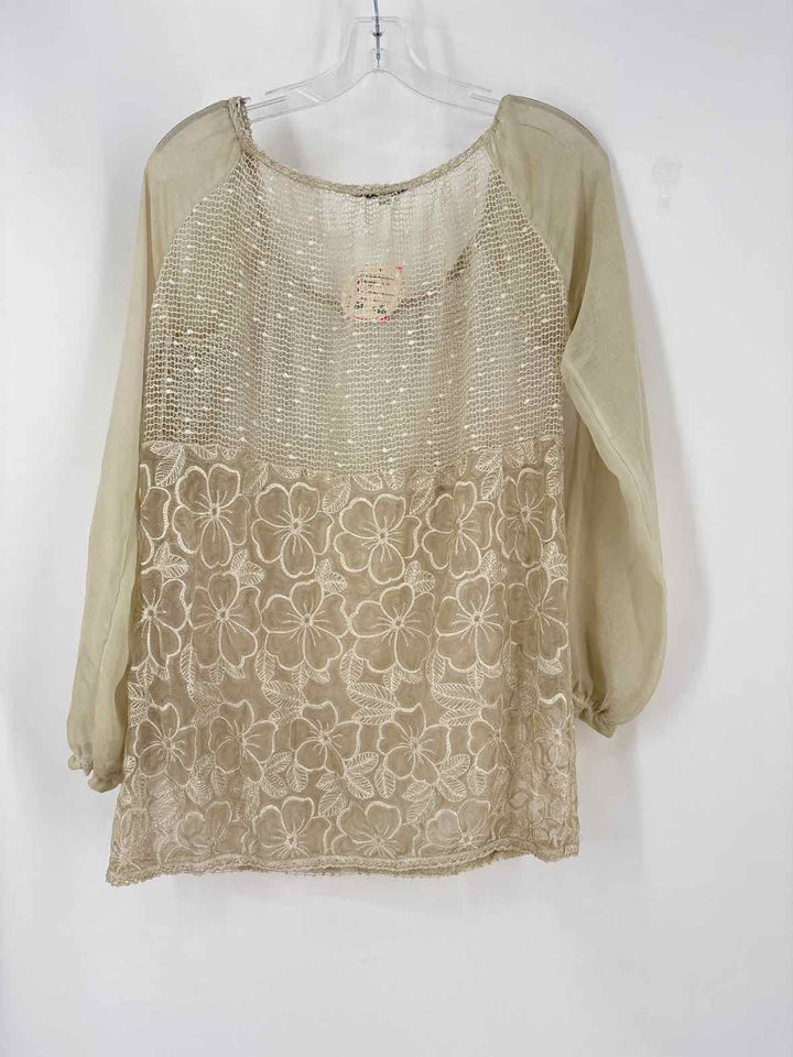 Size M TEMPO PARIS Tan Shirt