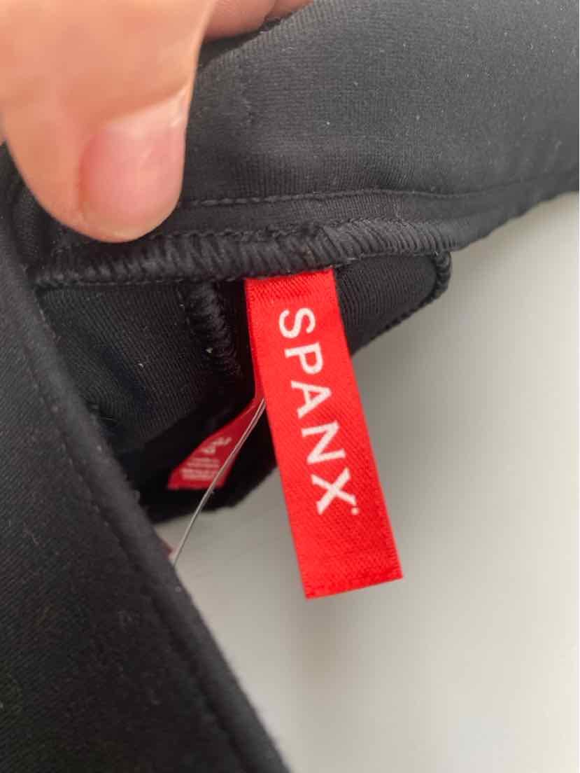 Size L SPANX Black Pants
