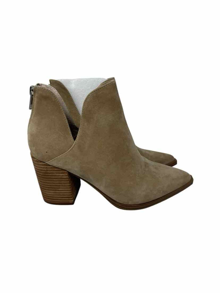 Shoe Size 7 Steve Madden Tan Suede Boots