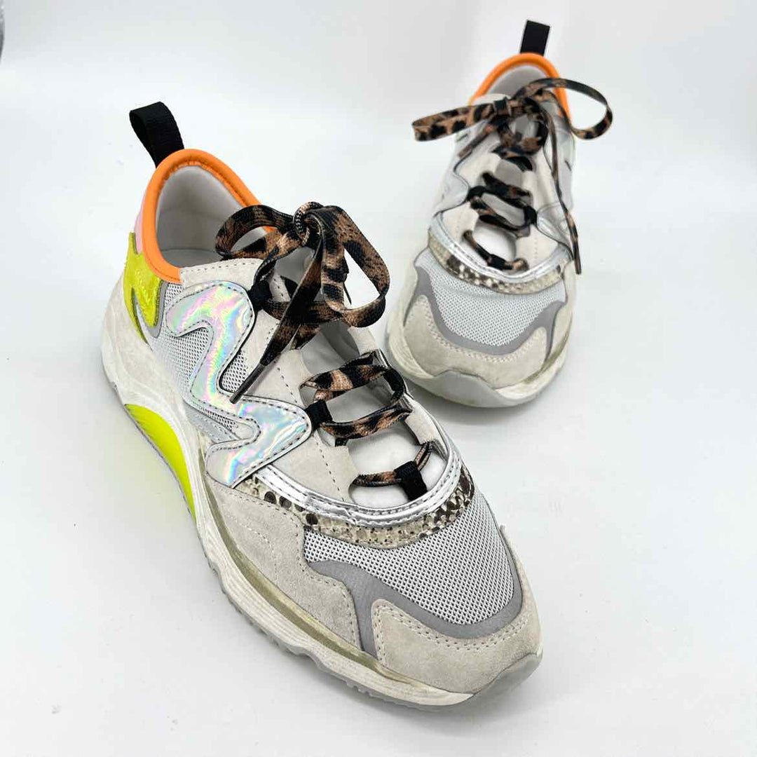 Shoe Size 39 Multi-Color Sneakers
