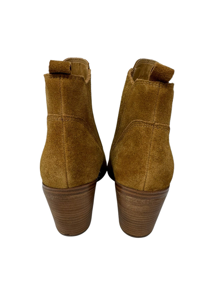 Shoe Size 5 MARC FISHER Brown Boots