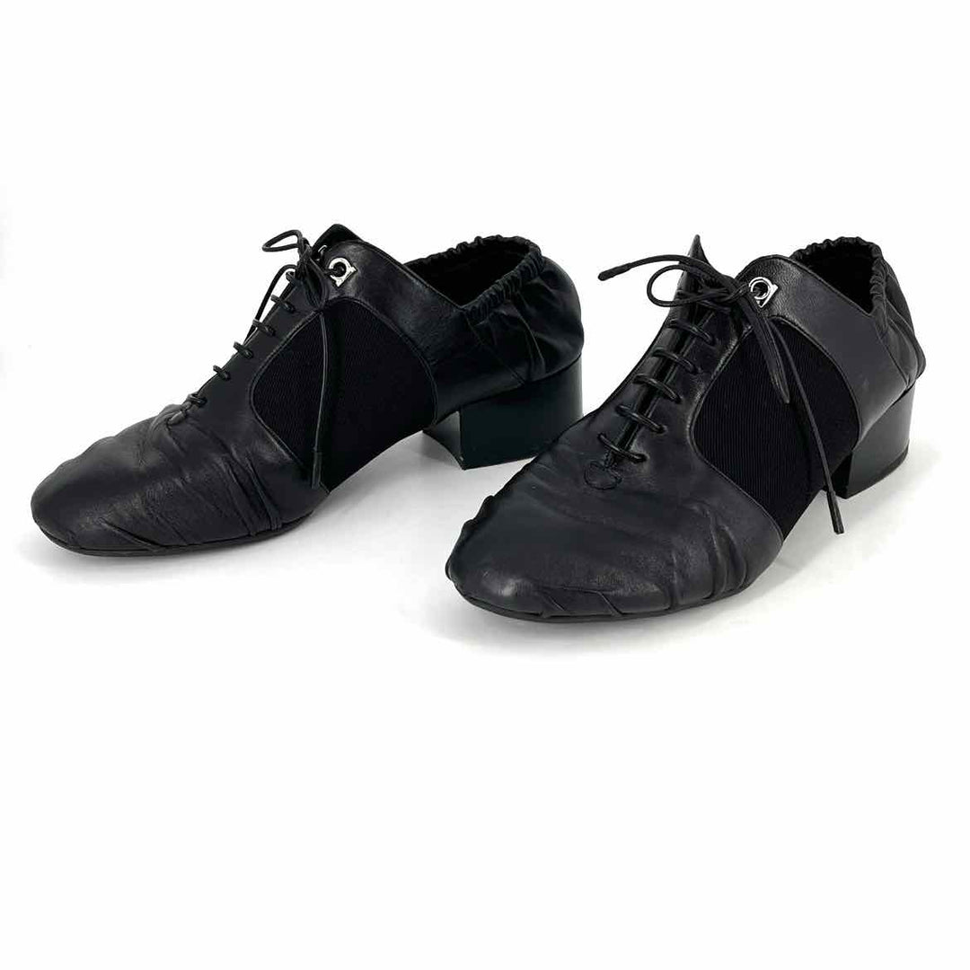 Shoe Size 7.5 FERRAGAMO Black Leather Luxury - Mules