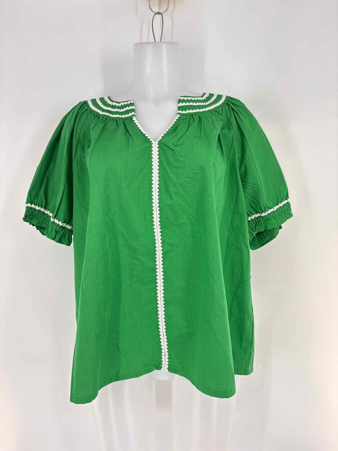 Size L CROWN & IVY Green Shirt