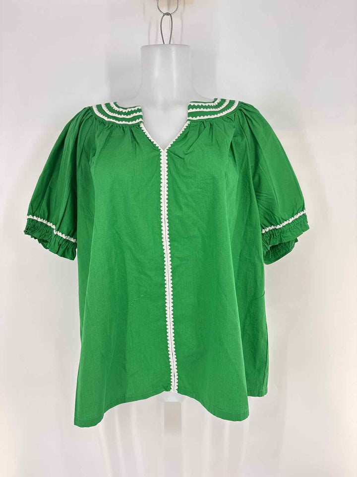 Size L CROWN & IVY Green Shirt