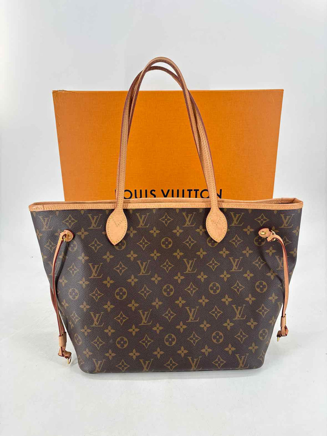 Louis Vuitton Luxury - Purse