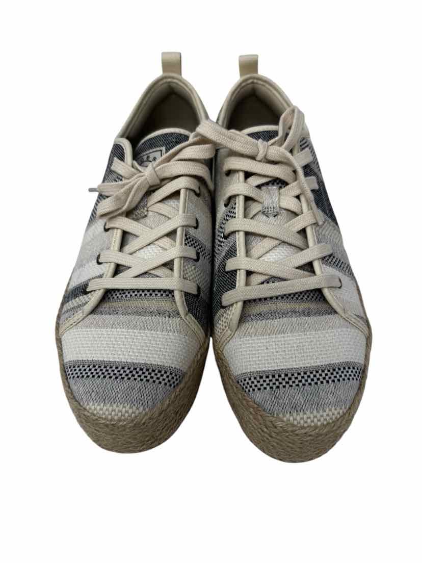 Shoe Size 11 BOBS Blue Print Sneakers
