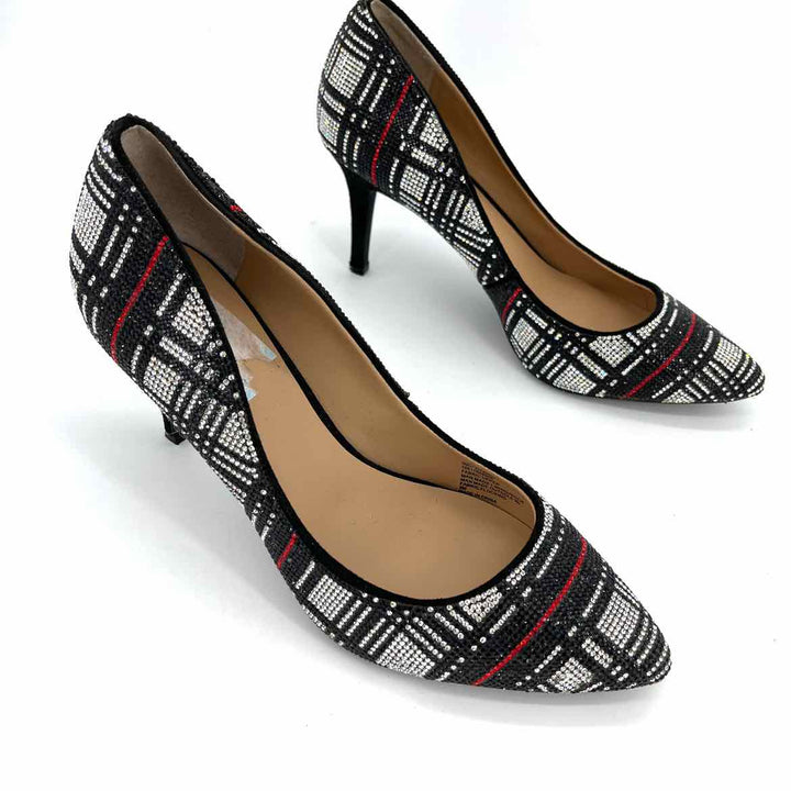 Shoe Size 9 INC Black Print Pumps