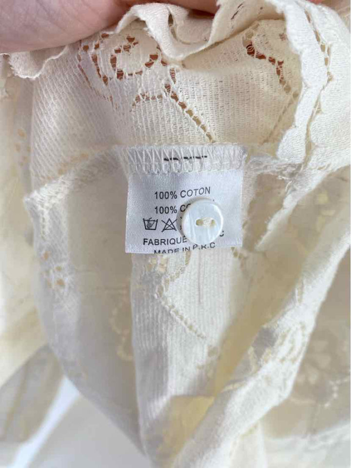 Size M/L Cream Shirt