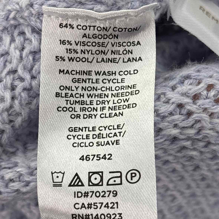 Size XS Ann Taylor Lavender Knit Sweater
