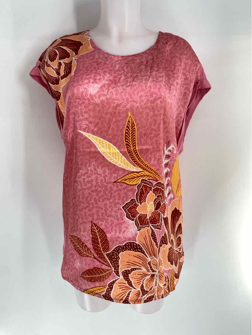 Size L Pink Shirt