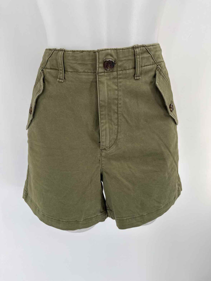 Size 12 Banana Republic Green Shorts