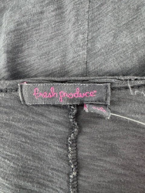 Size XS/S FRESH PRODUCE Gray Shirt