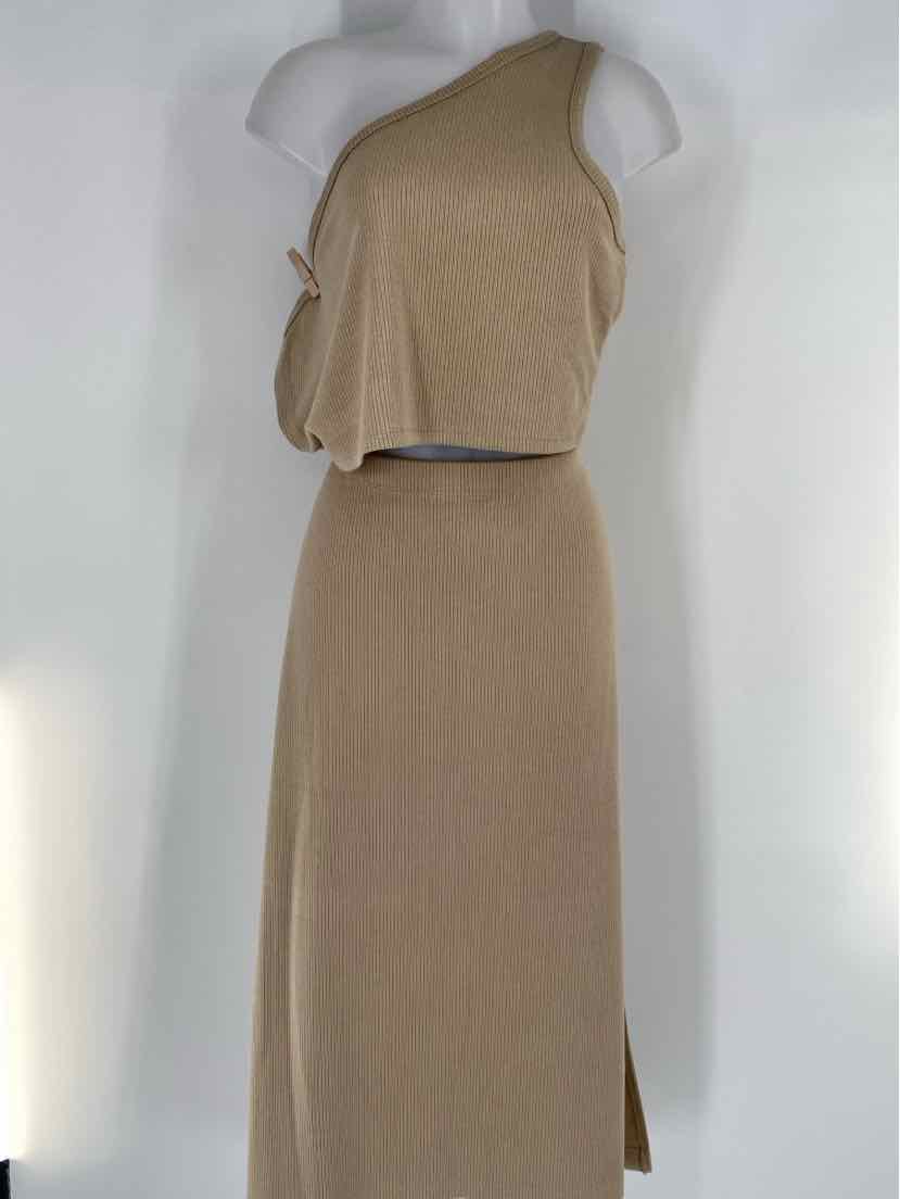 Size L/XL Banana Republic Tan Knit 2 PC Dress
