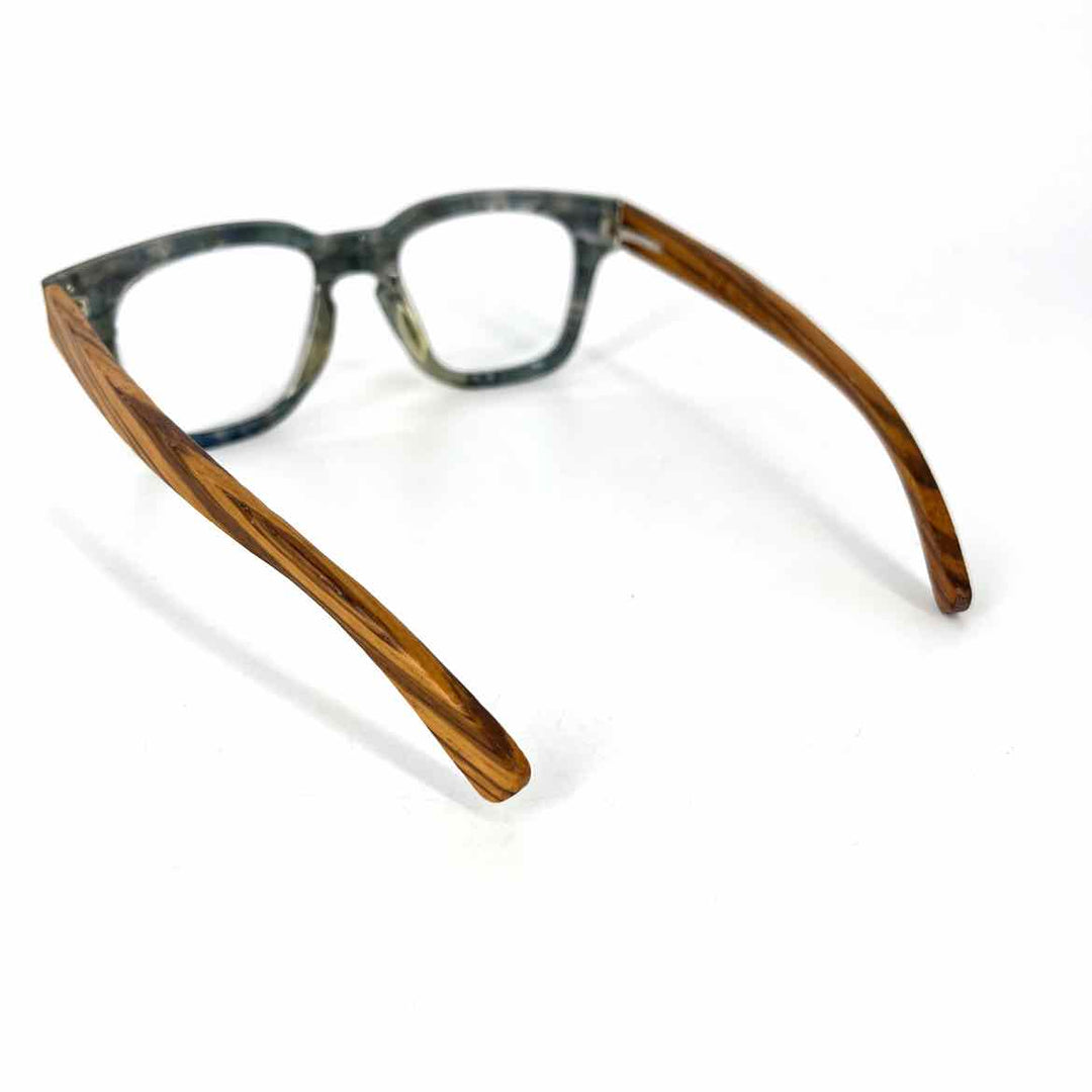 PEEPERS Sunglasses