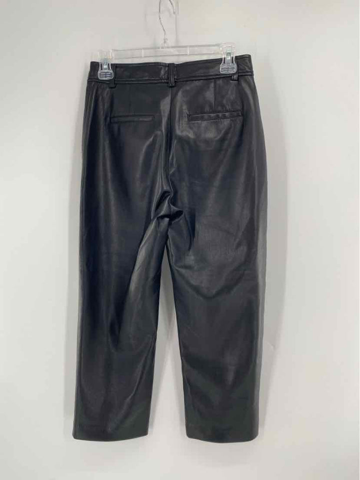 Size 6 BABATON Black Capri