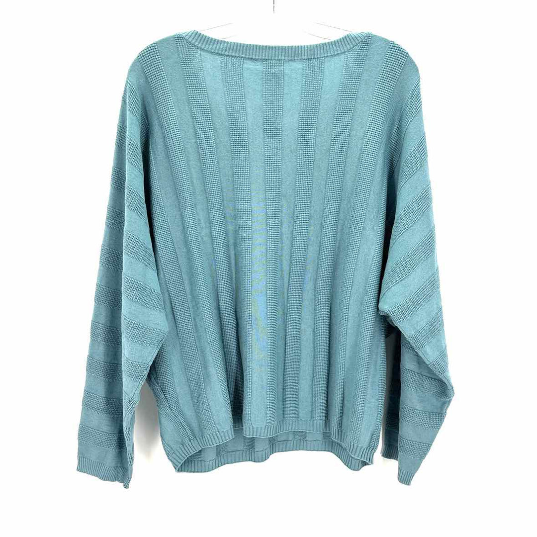 Size XL Teal Knit Shirt