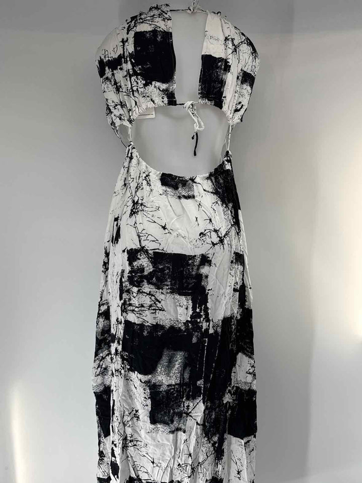 Size M Black Dress