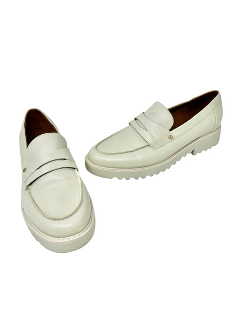 Shoe Size 9.5 FRANCO SARTO Ivory Leather Loafers