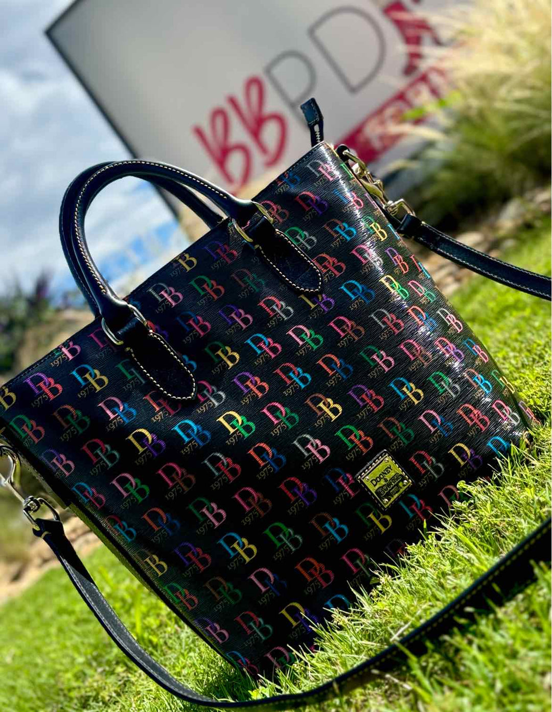 Dooney & Bourke Purse