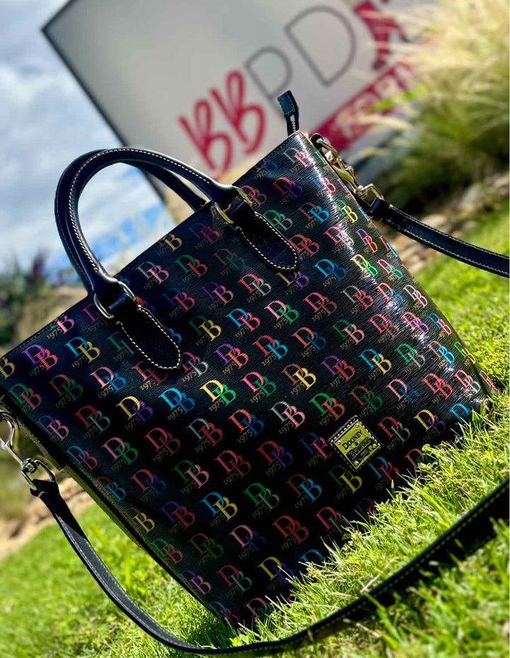 Dooney & Bourke Purse
