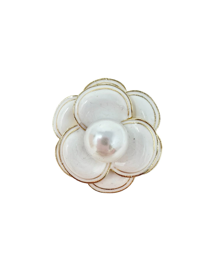 Brooch