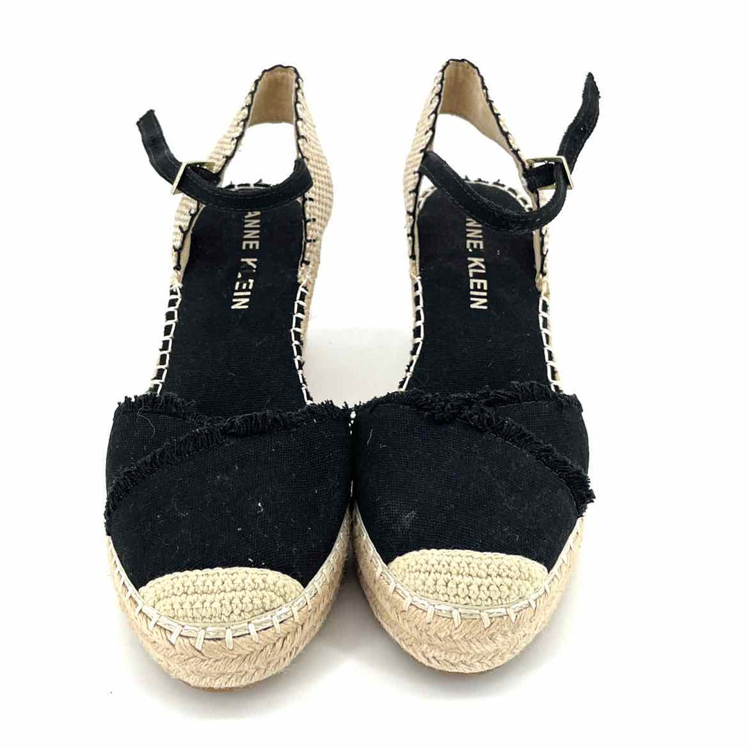 Shoe Size 9 Anne Klein Multi-Color Canvas Wedge