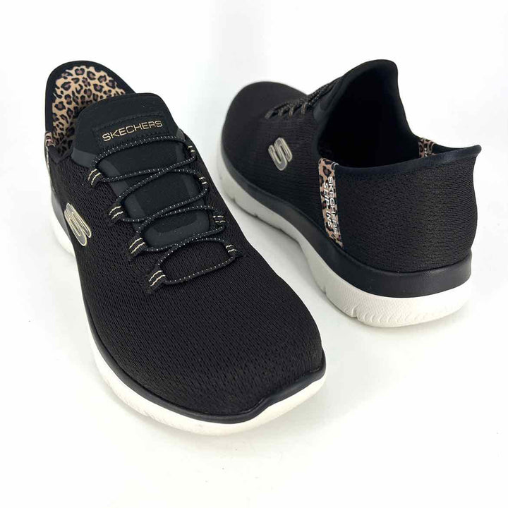 Shoe Size 7.5 Sketchers Black Knit Sneakers