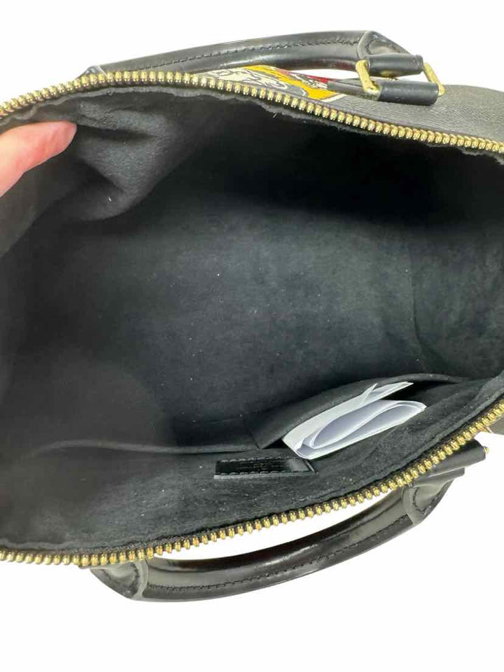 Louis Vuitton Luxury - Purse