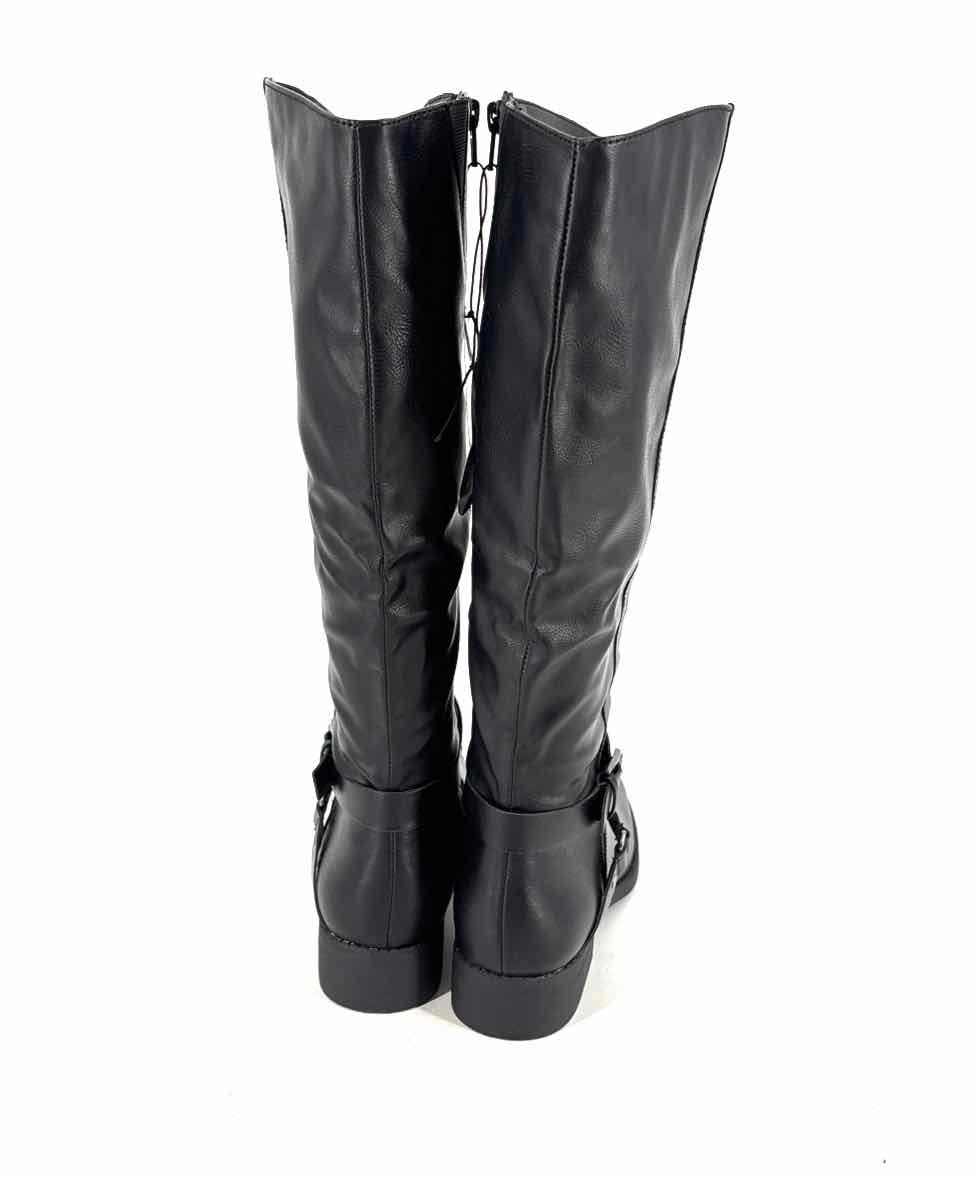 Shoe Size 9 Black Boots