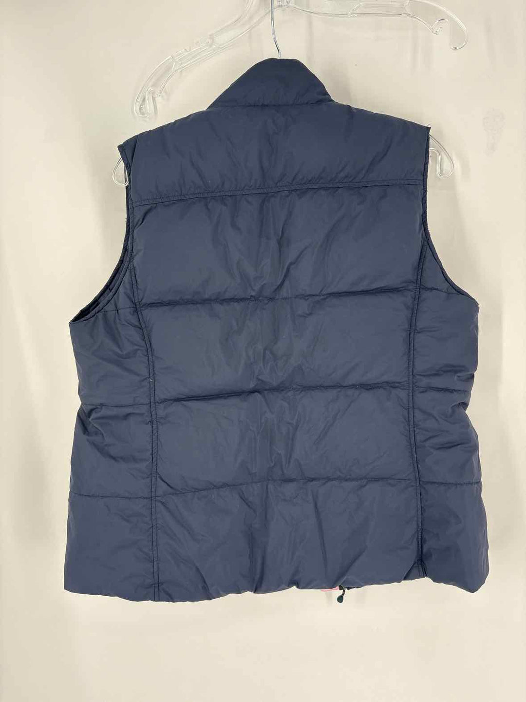 Size M Vineyard Vines Navy Vest