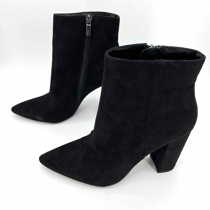 Shoe Size 9.5 Black Boots