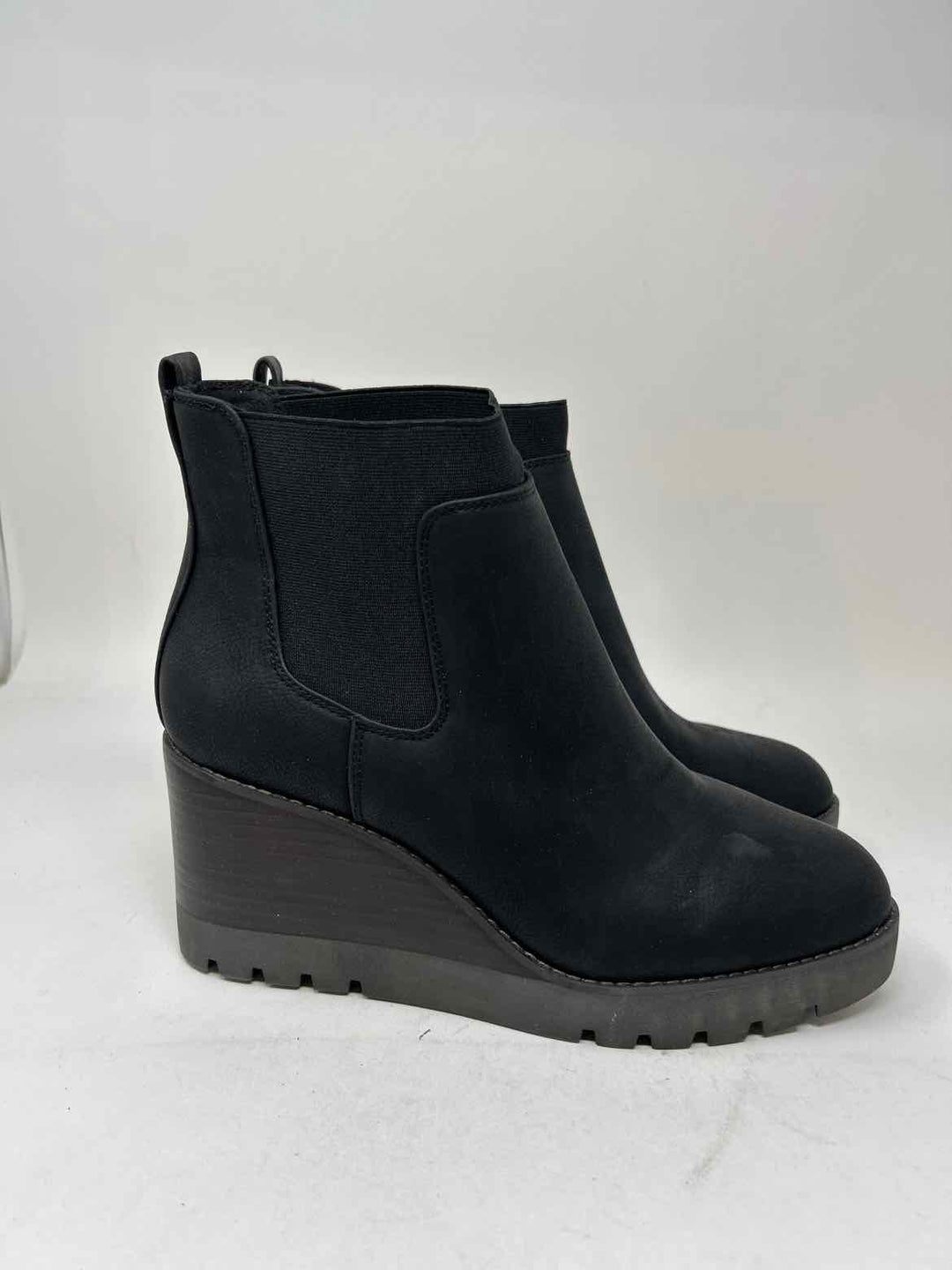 Shoe Size 10 Black Boots