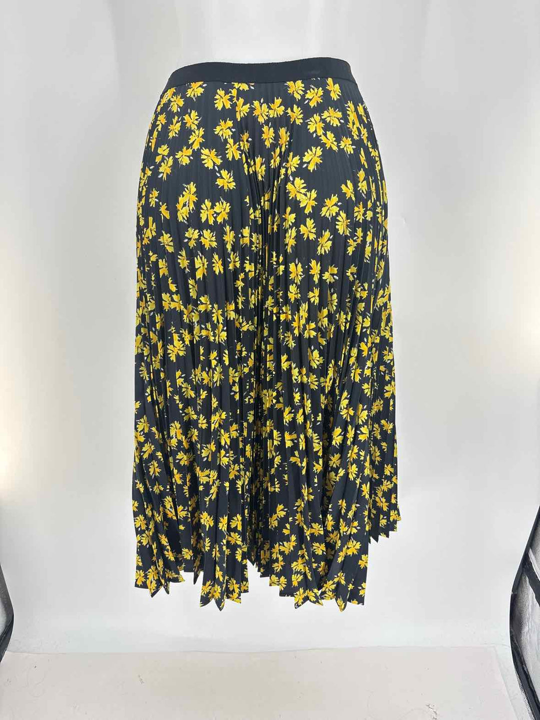 Size 42 DEREK LAM Navy Print Skirt