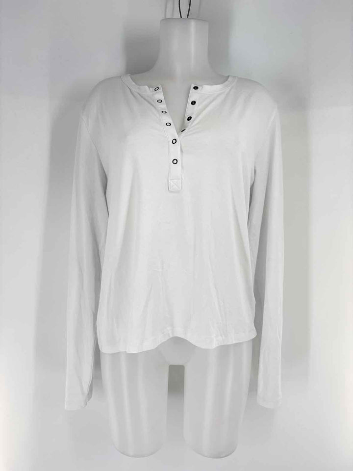 Size XL EVEREVE White Shirt