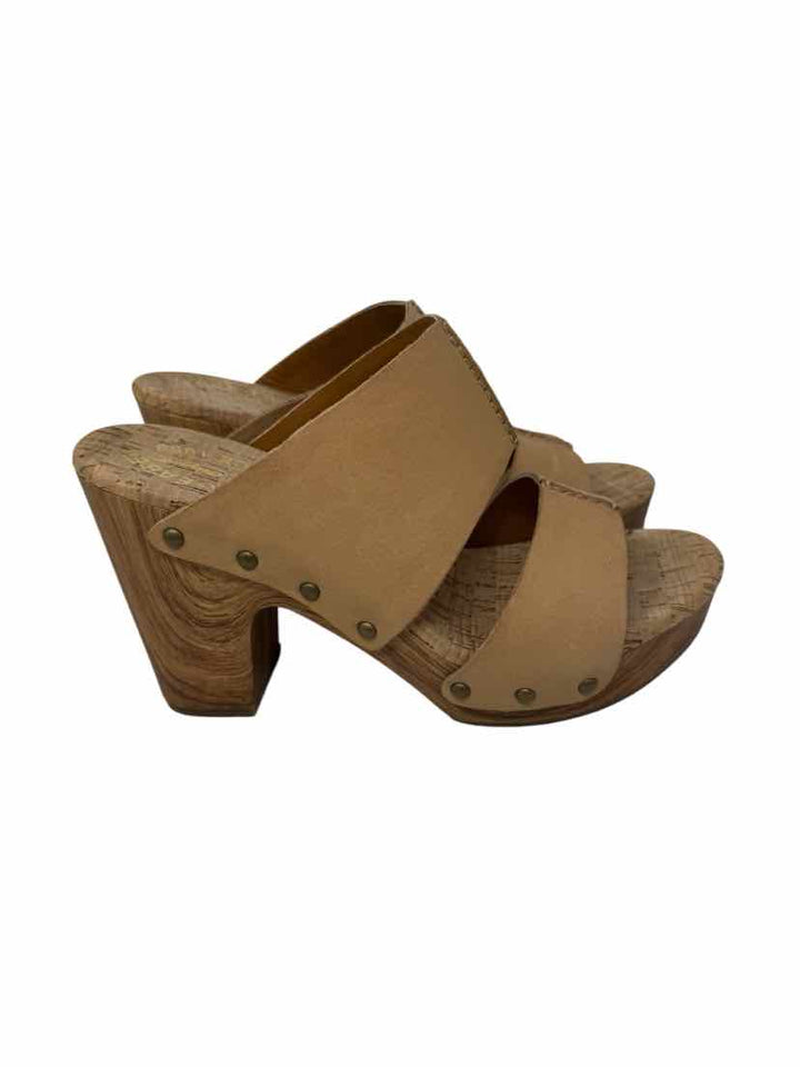 Shoe Size 7 KORK EASE Tan Sandals