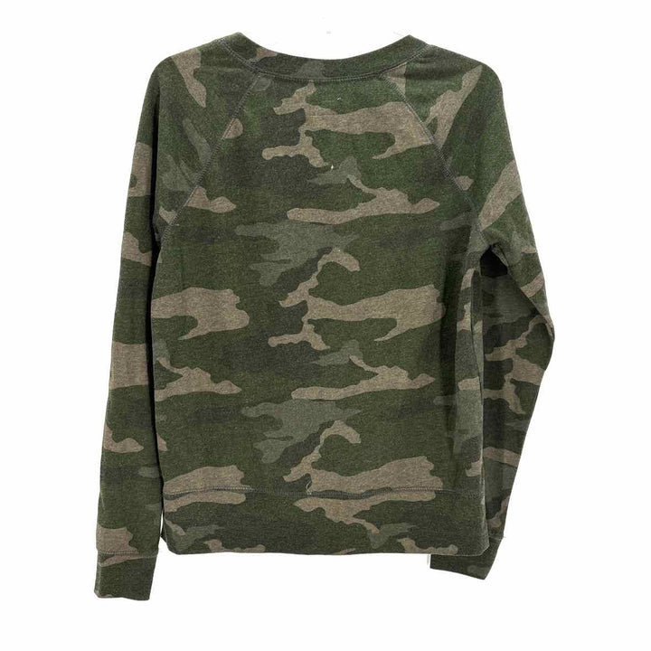 Size M Green Shirt