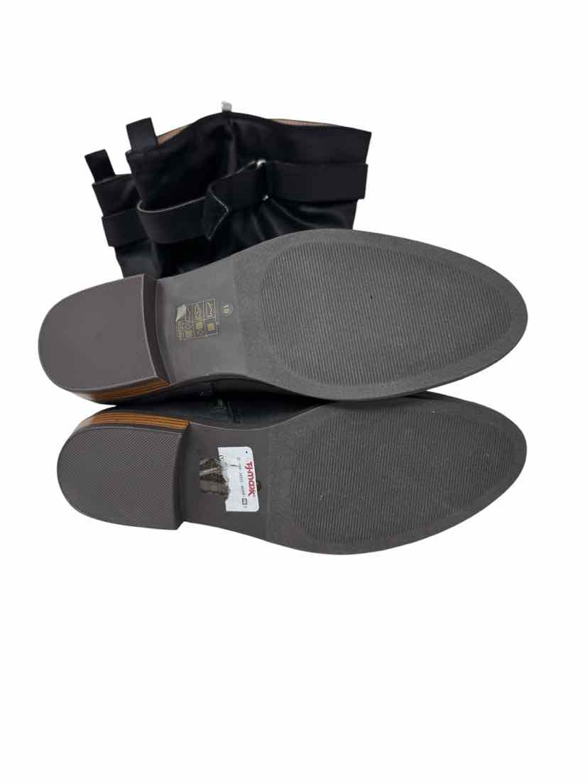 Shoe Size 10 Black Boots