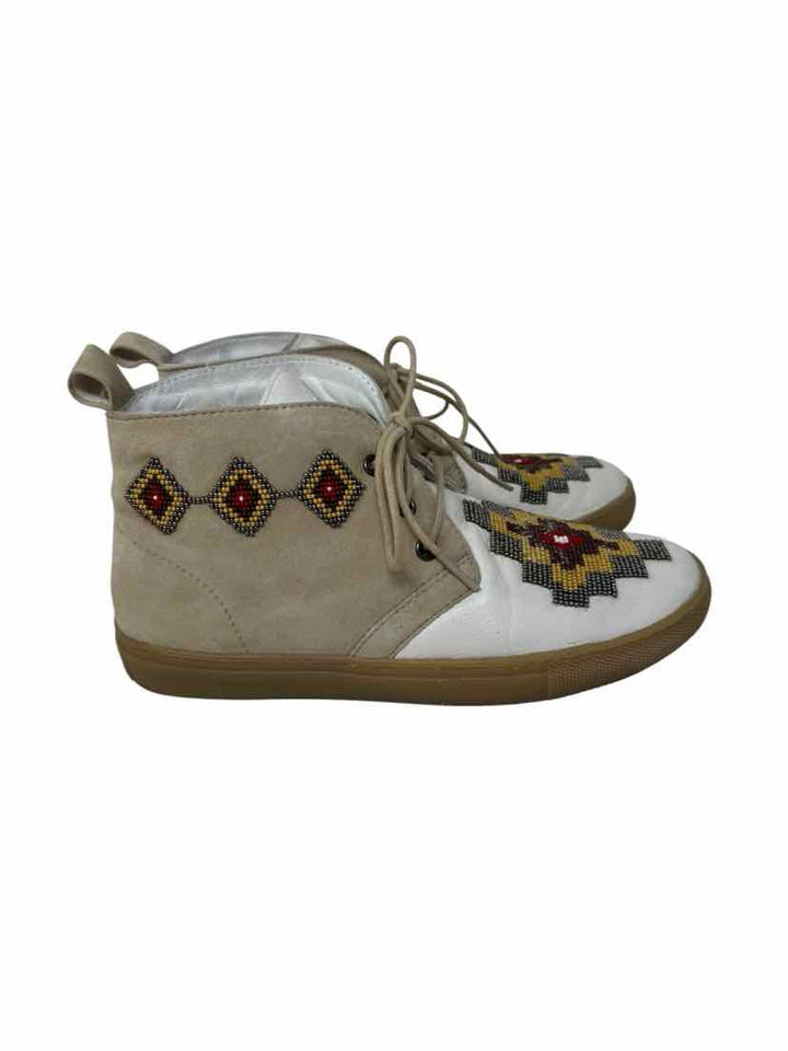 Shoe Size 7.5 Ivory Leather Boots