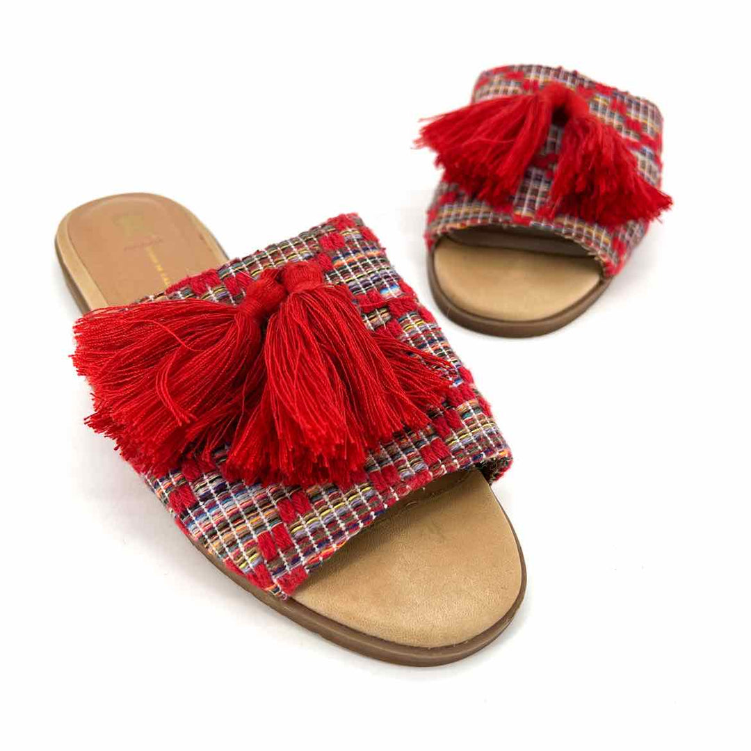 Shoe Size 6.5 Red Print Sandals