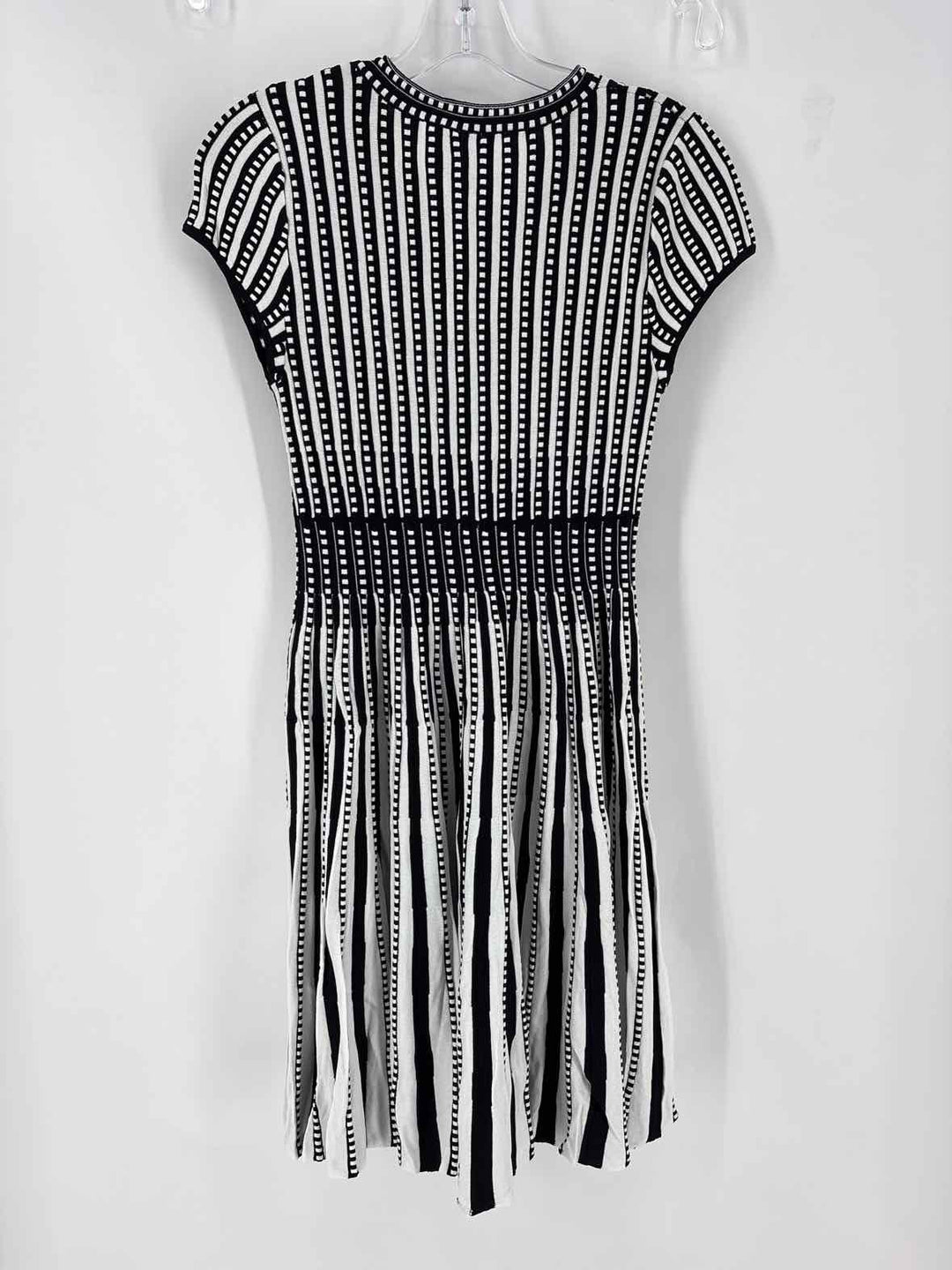 Size M MAEVE White Dress