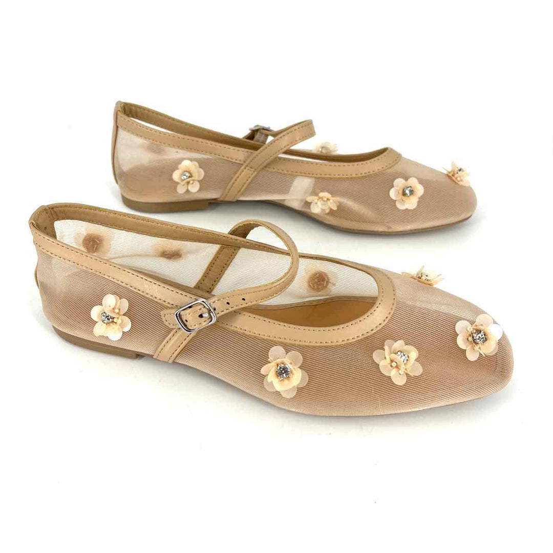 Shoe Size 8 A NEW DAY Nude Faux Leather Mesh Flats