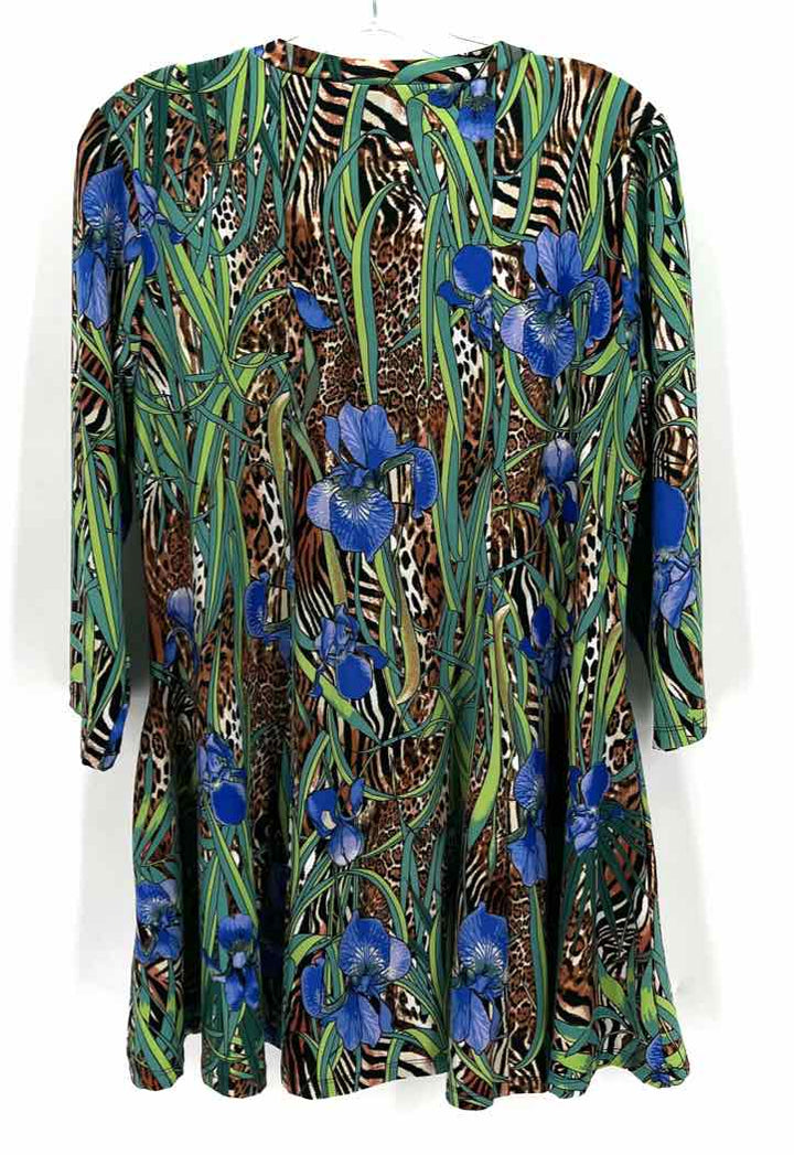 Size L ATTITUDES BY RENEE Multi-Color Shirt