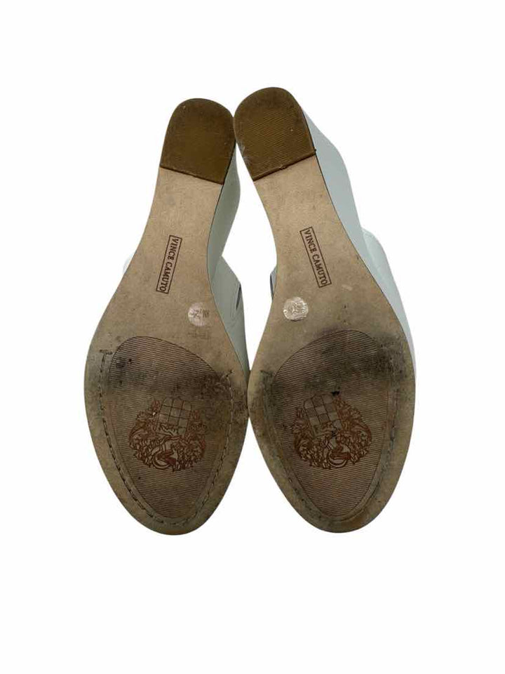 Shoe Size 8 Vince Camuto White Leather Sandals