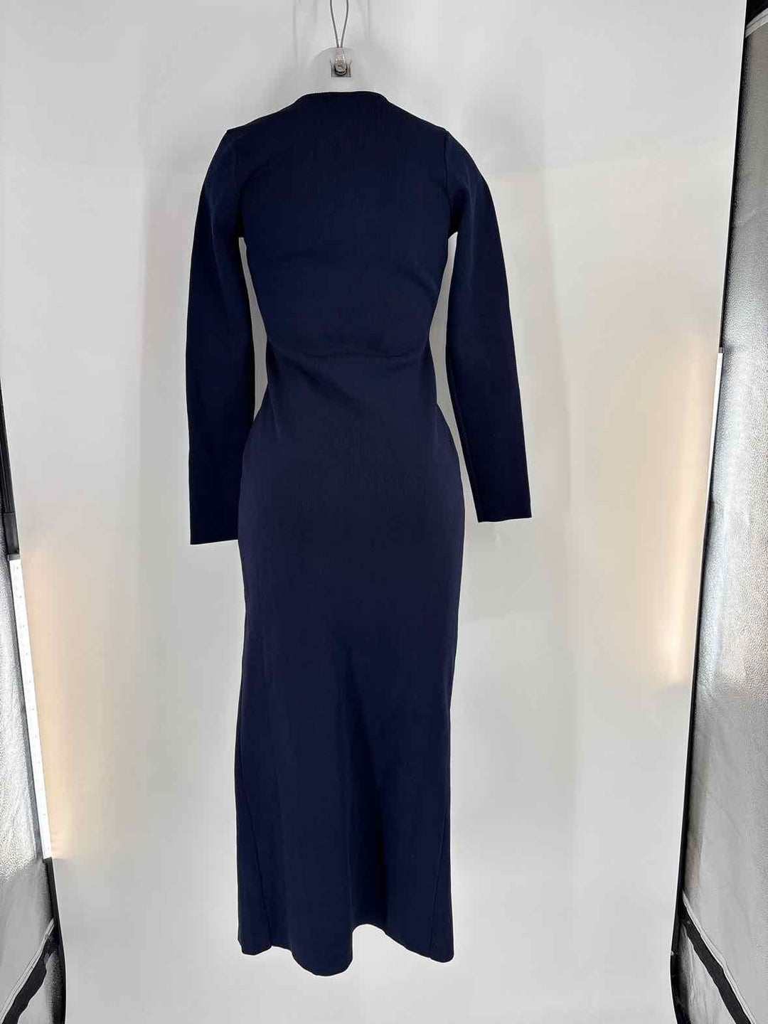 Size M ENDLESS ROSE Navy Dress