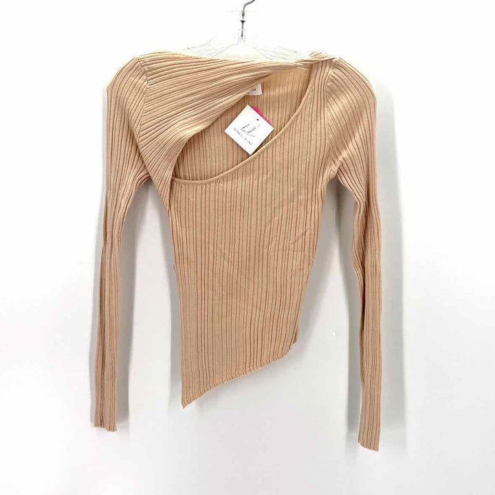 Size M Beige Shirt