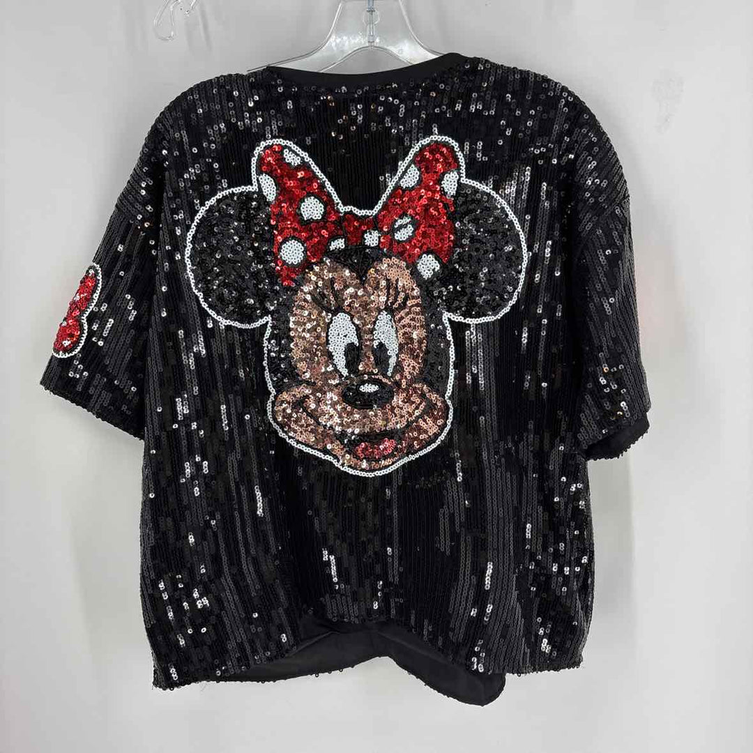 Size XL DISNEY Red Shirt