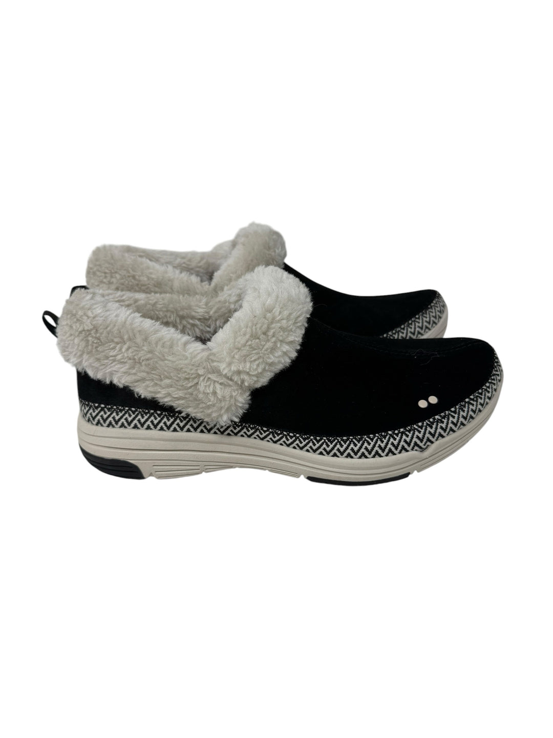 Shoe Size 7.5 RYKA Black Slippers