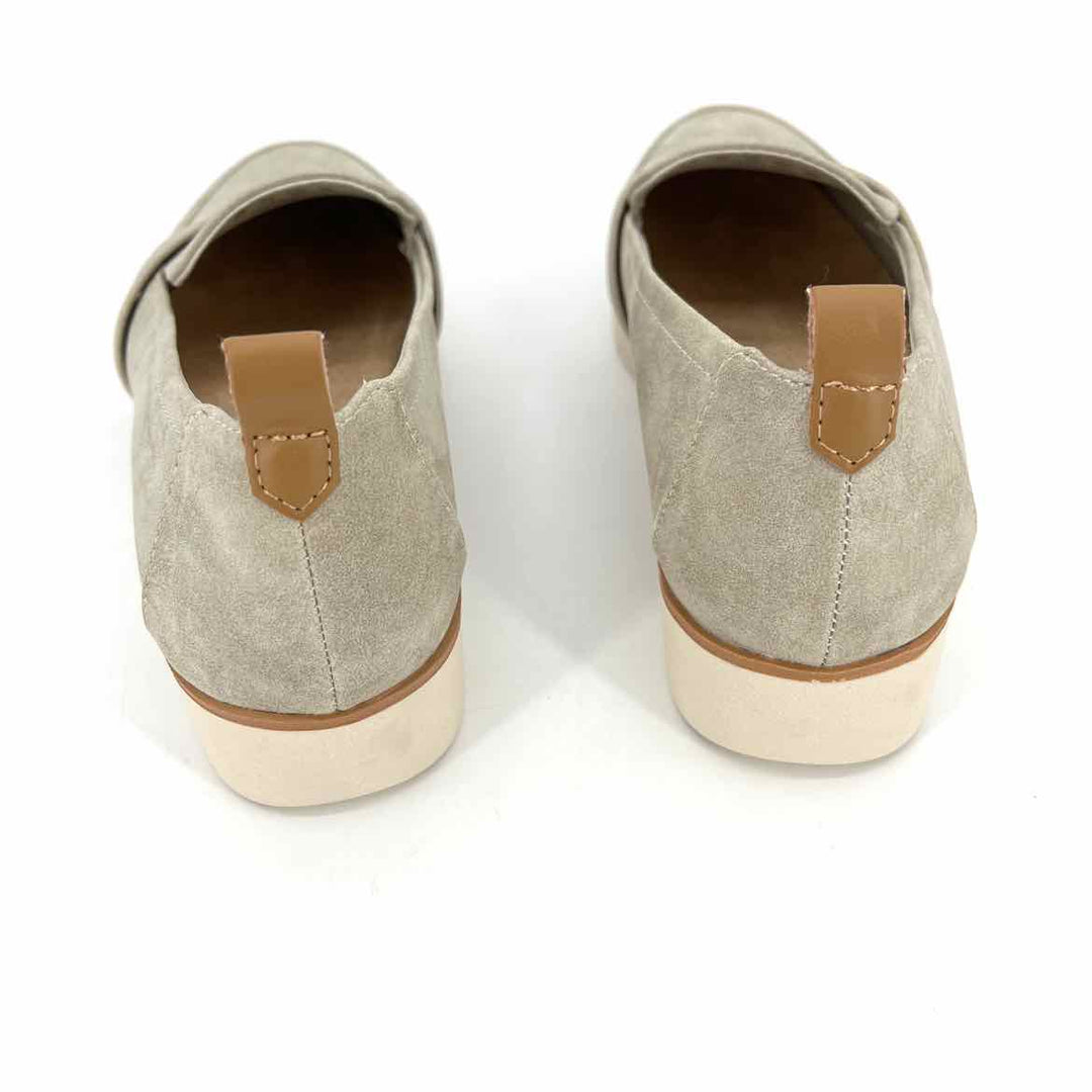 Shoe Size 6 dr scholls Taupe Faux Leather Loafers