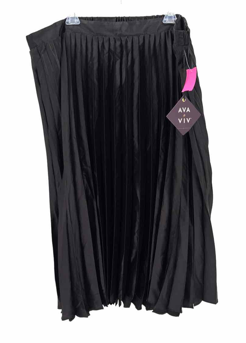 Size 2X AVA & VIV Black Skirt