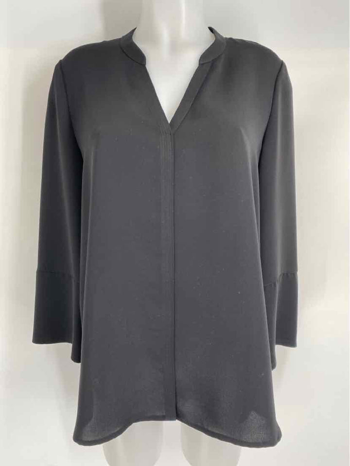 Size M NIC + ZOE Black Shirt